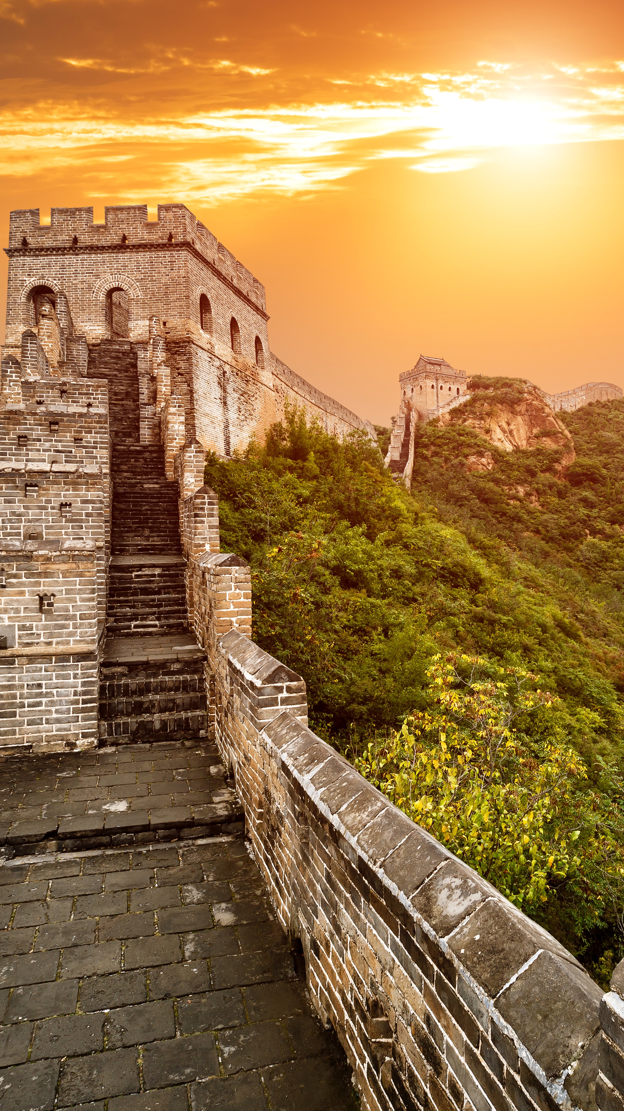 landscape wallpaper with Great Wall of China