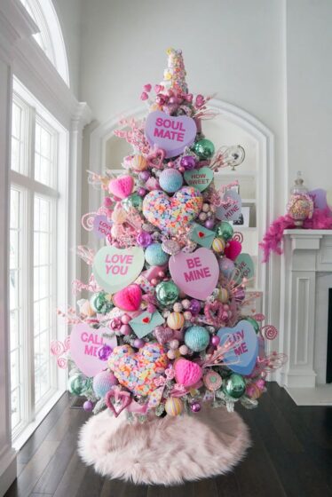 Sweet pink Christmas tree 735x1101