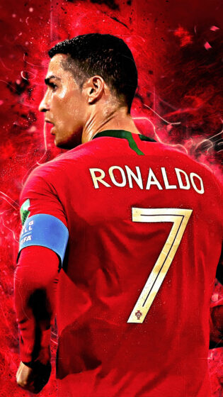 lock screen Ronaldo wallpaper with muscular back 2160x3840