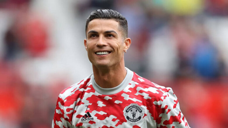 ronaldo pfp wallpaper with smiling face 1920x1080